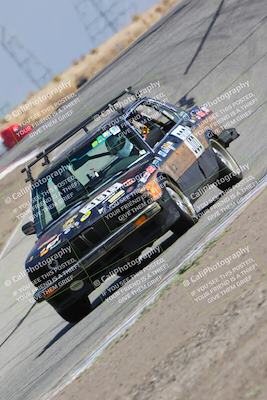 media/Oct-01-2023-24 Hours of Lemons (Sun) [[82277b781d]]/1045am (Outside Grapevine)/